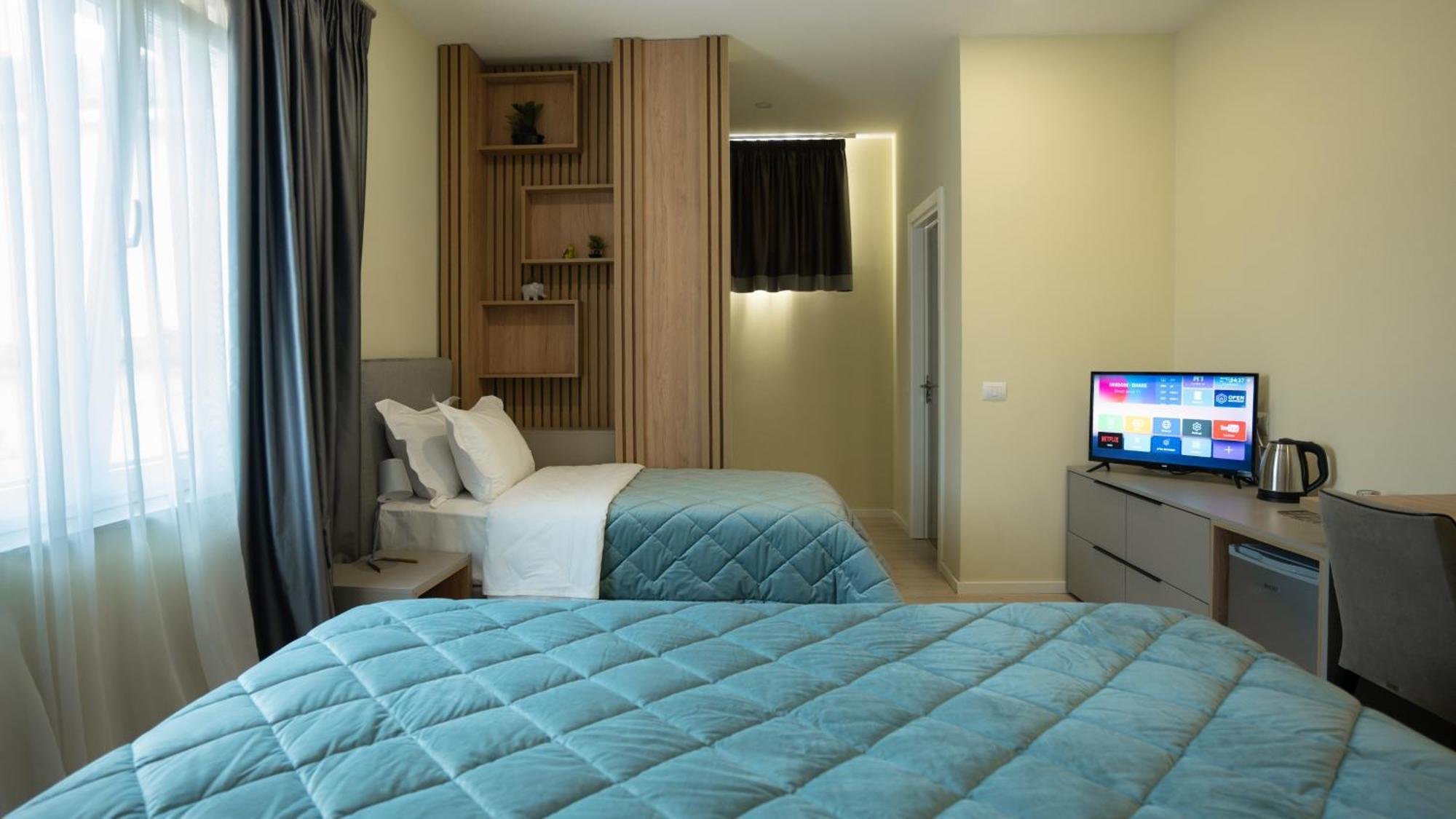 Hotel F&m 2 Tirana